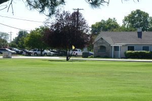 Fairview 3rd Green